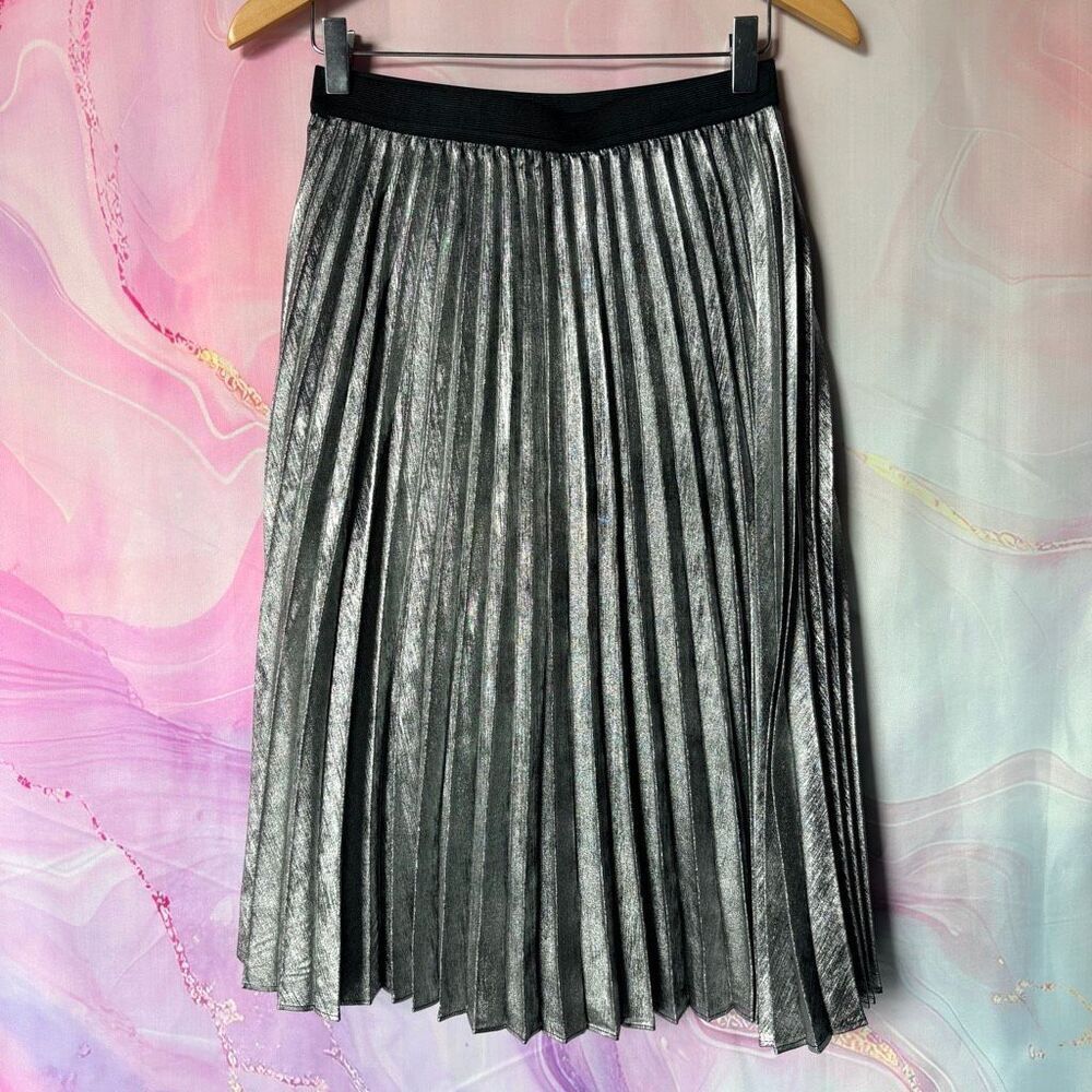 a loves a M Silver Chrome Metallic Full Pleat Midi Skirt NWT Glam Retro Preppy